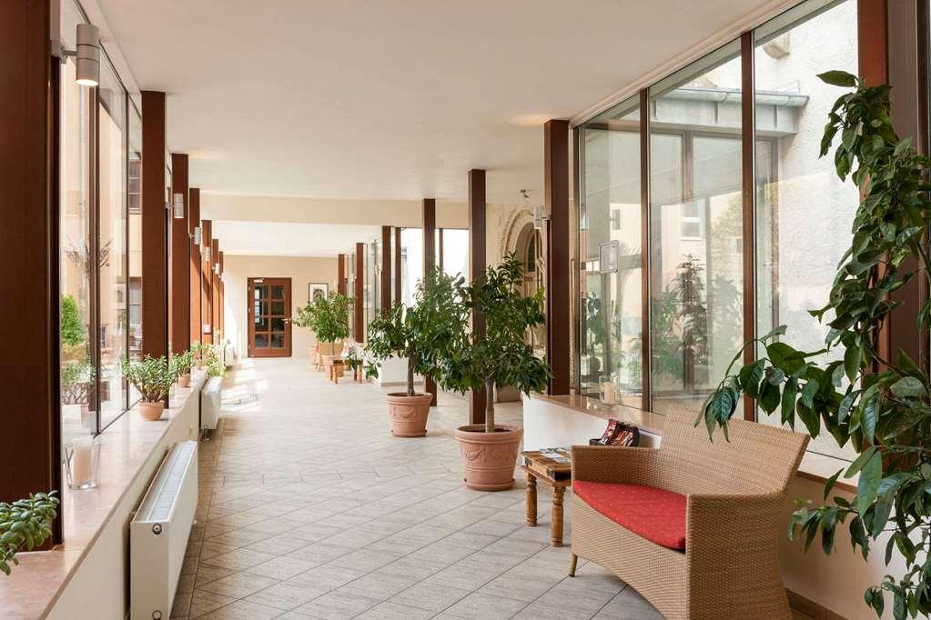 Wyndham Garden Quedlinburg Stadtschloss Интерьер фото