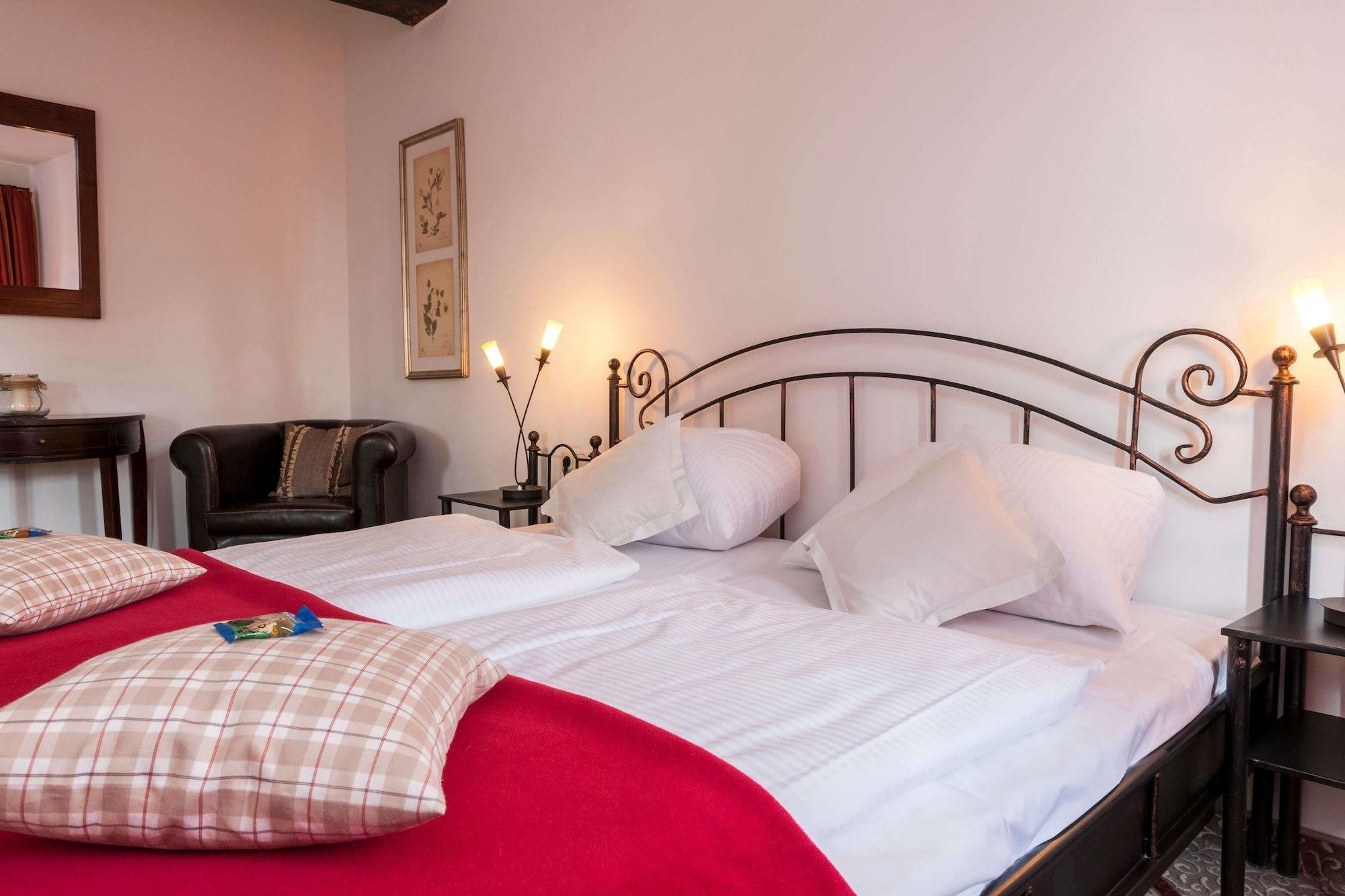 Wyndham Garden Quedlinburg Stadtschloss Экстерьер фото